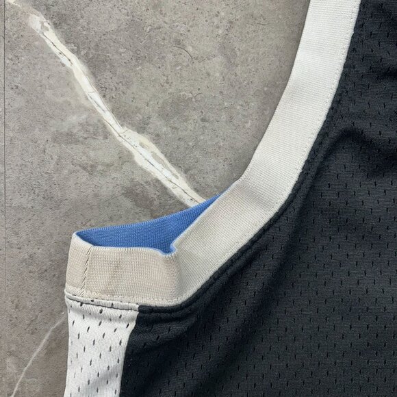 Vintage Nike Michael Jordan Jersey Mens XL UNC Carolina Tar Heels Basketball - Picture 8 of 14